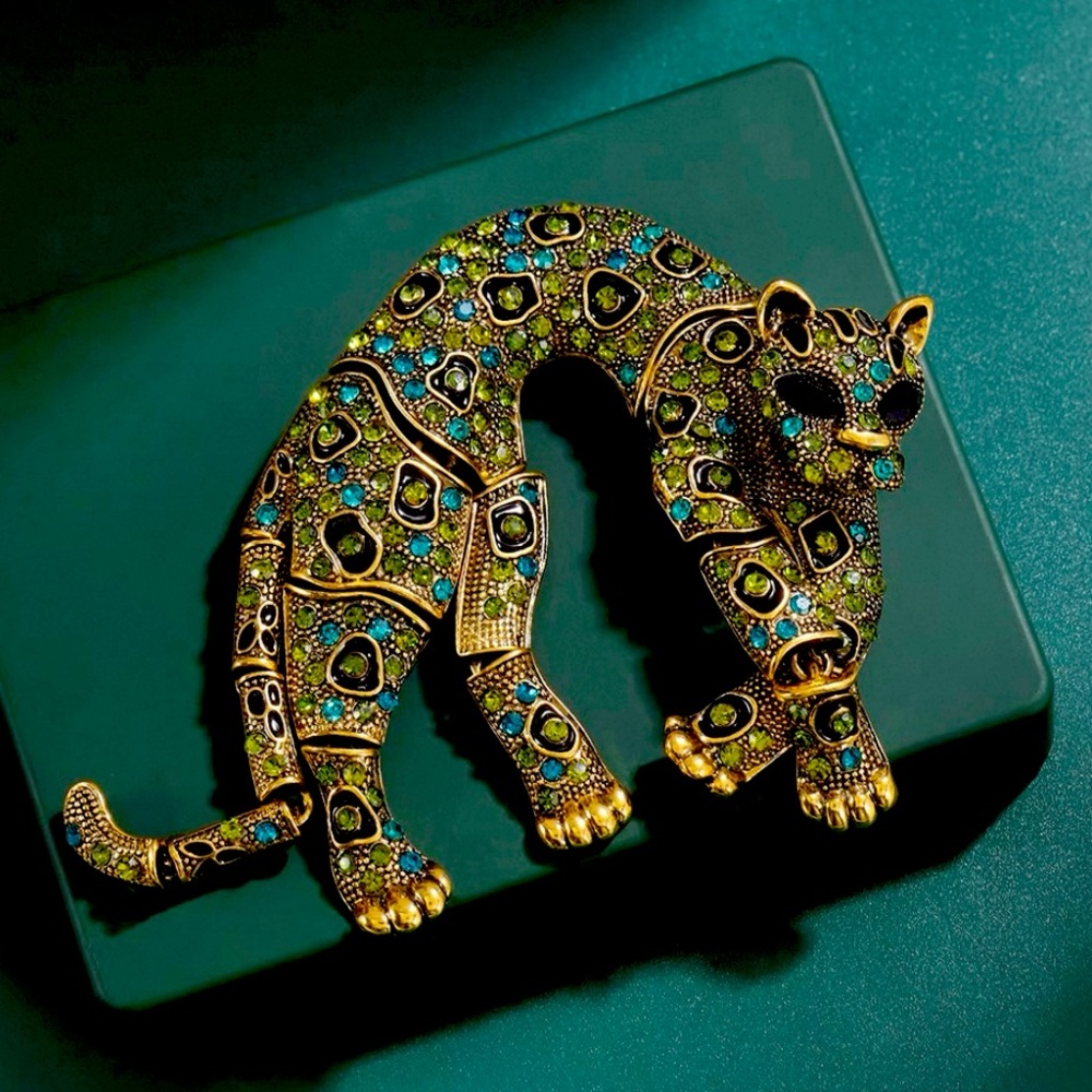 LARGE Vintage Gold Tone Blue Green Jaguar Rhinestone Brooch